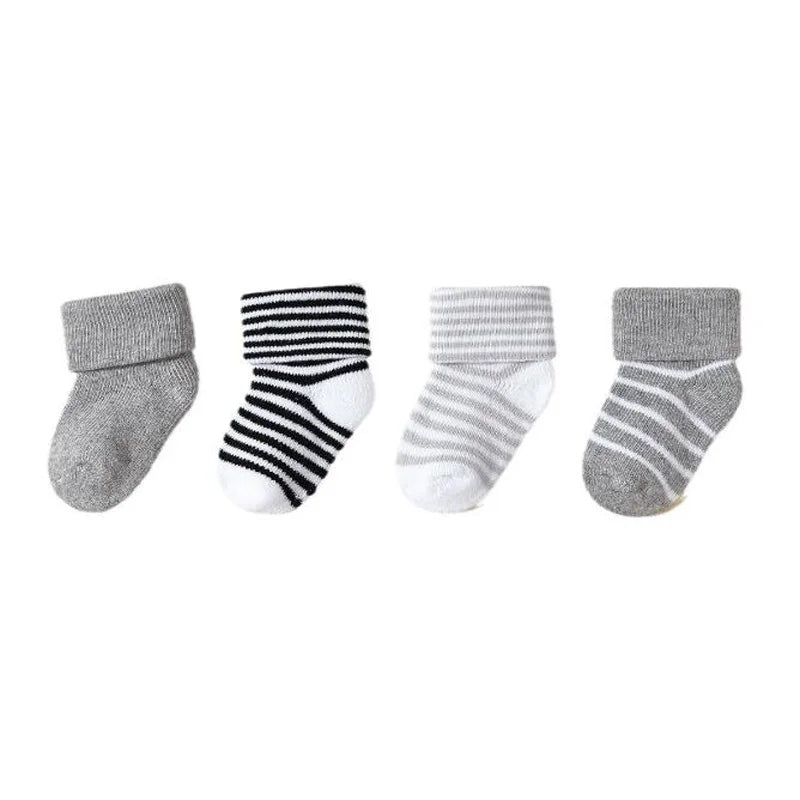 2 Paar Warme Baby Socken für Jungen & Mädchen – Weiche Herbst Winter Kuschelige Kinder Socken