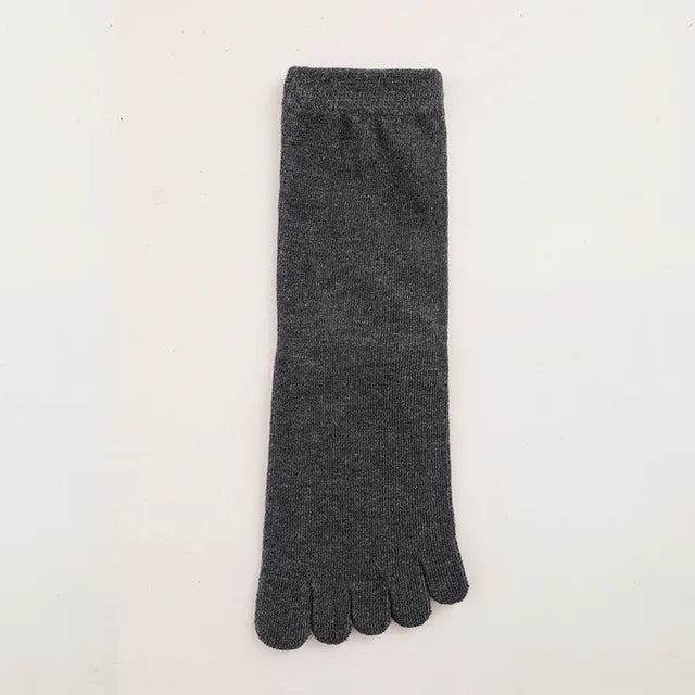 Damen Fünf-Zehen Baumwollsocken – Bequeme Warme Separate Zehen Kurzsocken in Weiß & Schwarz