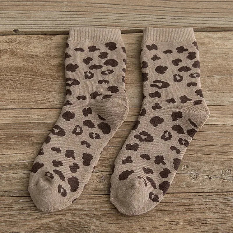 Damen Socken mit Leopardenmuster 1 Paar – Baumwollsocken im trendigen Animal-Look