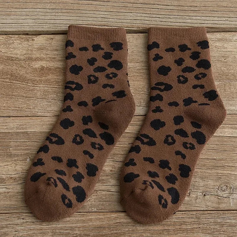 Damen Socken mit Leopardenmuster 1 Paar – Baumwollsocken im trendigen Animal-Look