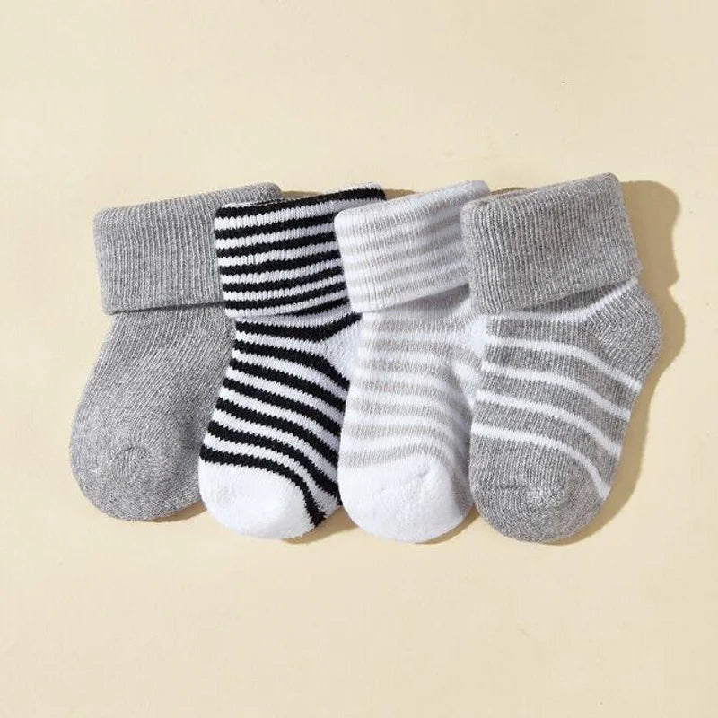 2 Paar Warme Baby Socken für Jungen & Mädchen – Weiche Herbst Winter Kuschelige Kinder Socken