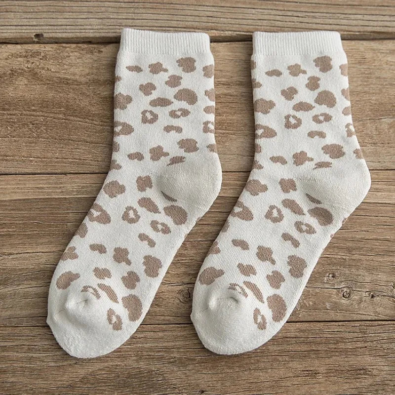 Damen Socken mit Leopardenmuster 1 Paar – Baumwollsocken im trendigen Animal-Look