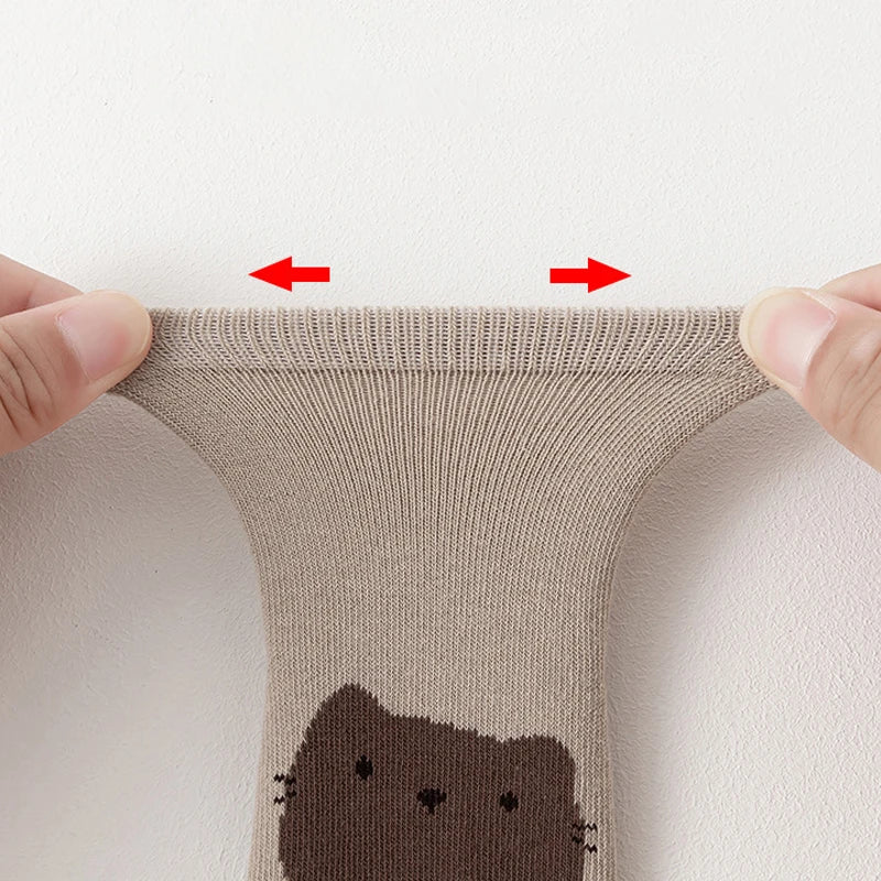 6 Paar Baby Anti-Rutsch Socken für Jungen & Mädchen – Cartoon Bodensocken mit Rutschhemmender Sohle für Trampolin & Innenbereich